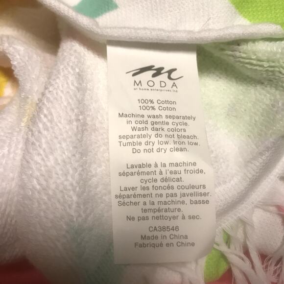 MODA NWT Good Treats Fringe Summer Beach Towel White Multi LARGE cruise pool - Picture 2 of 5